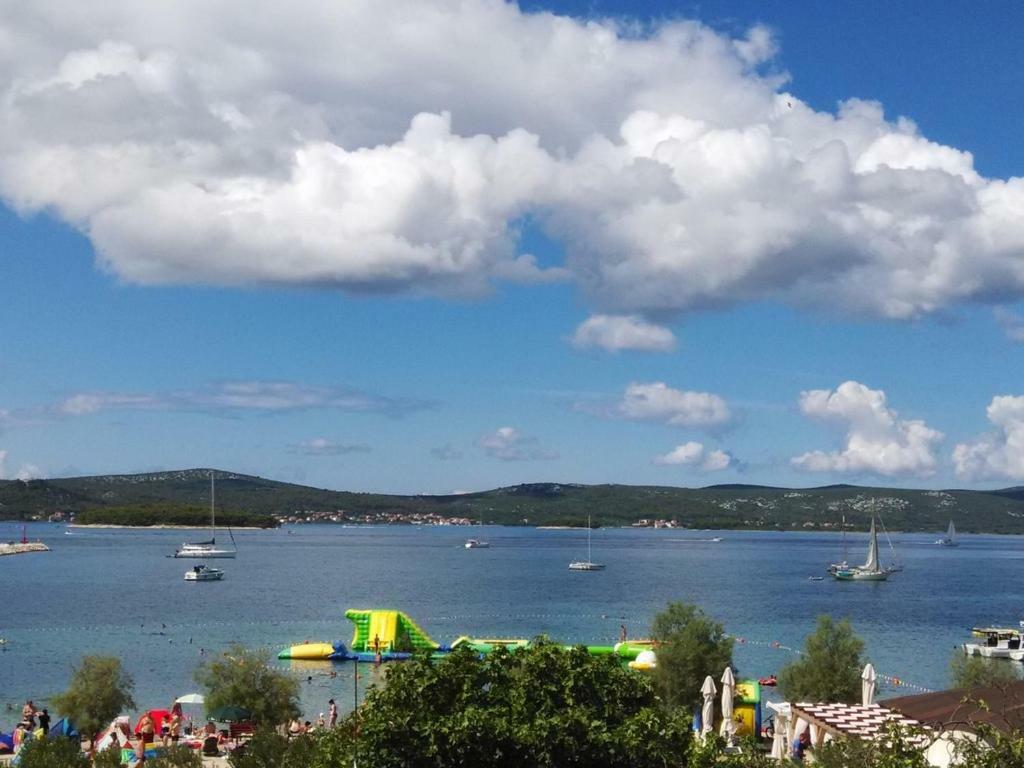 Sobe Rolo Uz More Biograd Na Moru Dış mekan fotoğraf